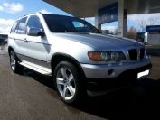 BMW X5 4.4i Фото № 2 из 8