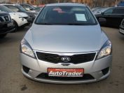 KIA Cee'd Фото № 2 из 13