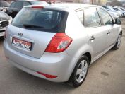 KIA Cee'd Фото № 4 из 13