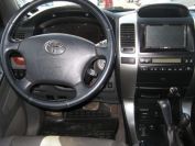 Toyota Land Cruiser Prado Фото № 8 из 10