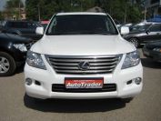 Lexus LX570 Фото № 2 из 15