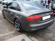 AUDI A4 2.0TFSI Quattro Фото № 6 из 13