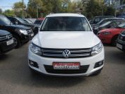 Volkswagen Tiguan 2.0TSI Фото № 2 из 13