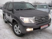 Toyota Land Cruiser 200 Фото № 3 из 14