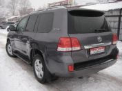 Toyota Land Cruiser 200 Фото № 6 из 14