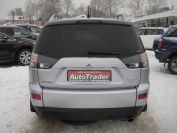 Mitsubishi Outlander XL 2.4 Фото № 5 из 14