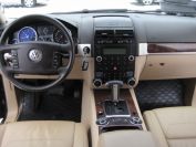 Volkswagen Touareg 3.0TDI Фото № 14 из 16