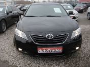 Toyota Camry 2.4 Фото № 2 из 13