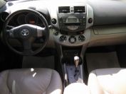 Toyota RAV4 2.4 Фото № 9 из 13