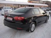 Volkswagen Jetta 1.6AT Фото № 4 из 15