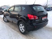 Nissan Qashqai 2.0 Фото № 6 из 13