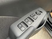 Hyundai Solaris 1.6 Фото № 15 из 21