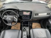 Mitsubishi Outlander 2.4 Фото № 18 из 27