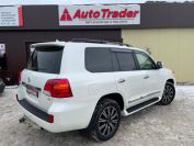 Toyota Land Cruiser 200 Фото № 4 из 22