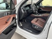 BMW X5 xDrive30d Фото № 26 из 43