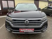 Volkswagen Touareg 3.0TDI Фото № 2 из 38