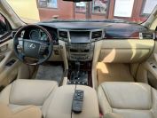 Lexus LX570 Фото № 14 из 27