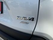 Toyota RAV4 2.0 AWD Фото № 7 из 30