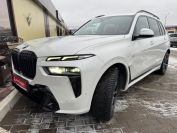 BMW X7 xDrive40d Фото № 12 из 38