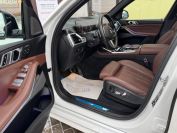 BMW X7 xDrive40d Фото № 27 из 38