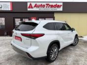 Toyota Highlander 2.0T AWD Premium Фото № 4 из 35