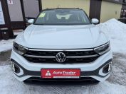 Volkswagen T-Roc 300TSI Фото № 2 из 39