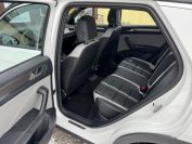 Volkswagen T-Roc 300TSI Фото № 21 из 39