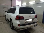 Lexus LX570 Фото № 6 из 15