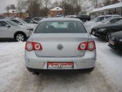 Volkswagen Passat B6 2.0 FSI Фото № 5 из 10